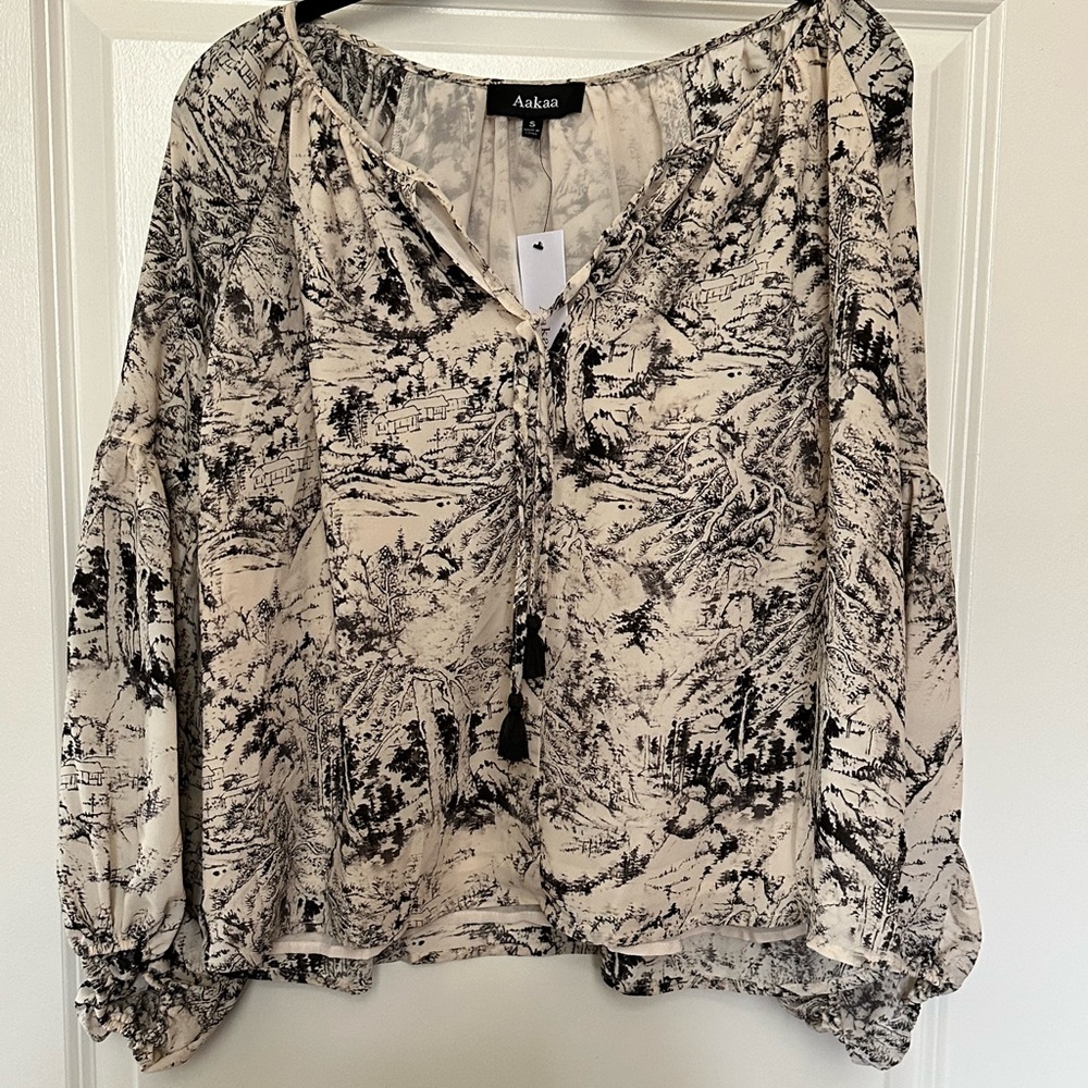 Blouse top